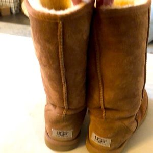 Uggs size 6